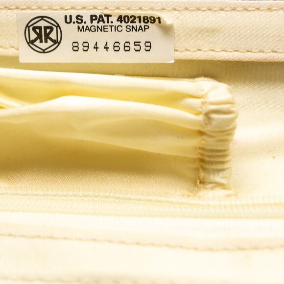 Large Bifold Faux Leather Woven Y2K Vintage MILOR Ivory Wallet with Mirror - Picture 10 of 11